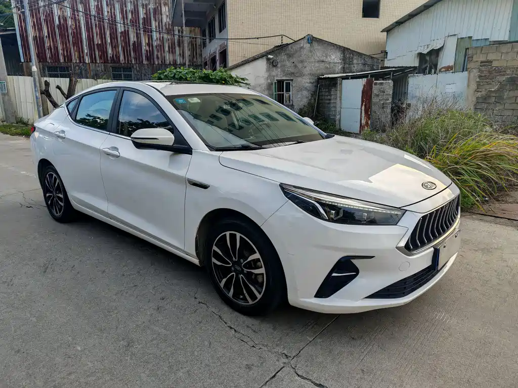 Jiayue A5 1.5 T CVT Elite