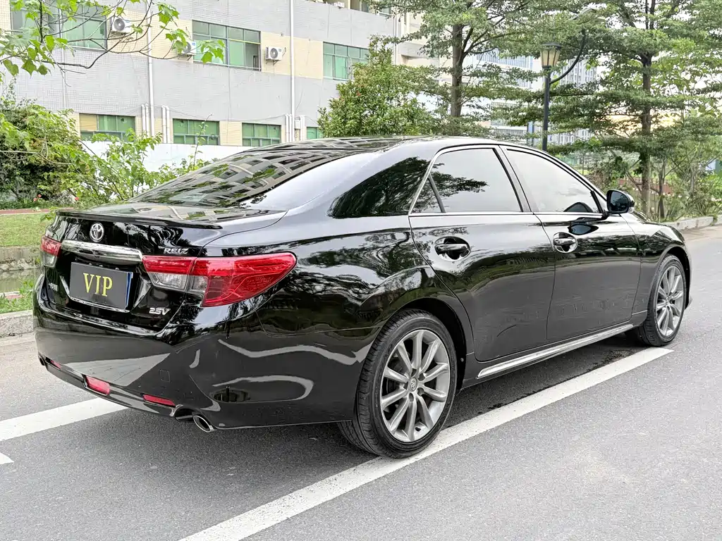 Mark X 2.5 V Style Sharp