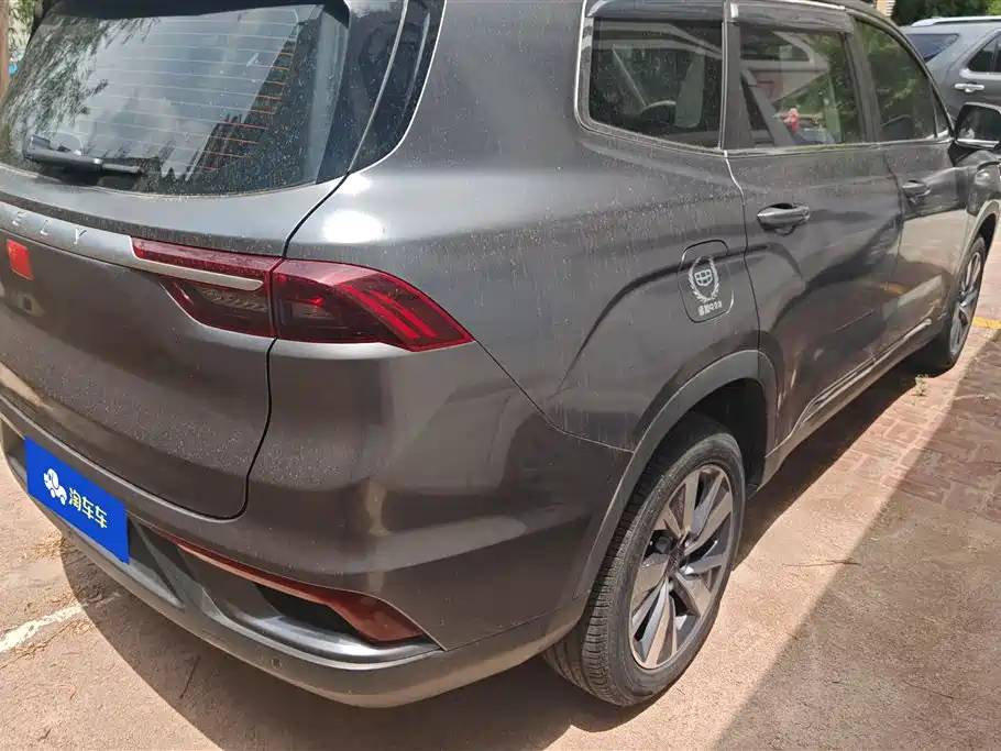 Haoyue 1.8 TD DCT Luxury 7-seat
