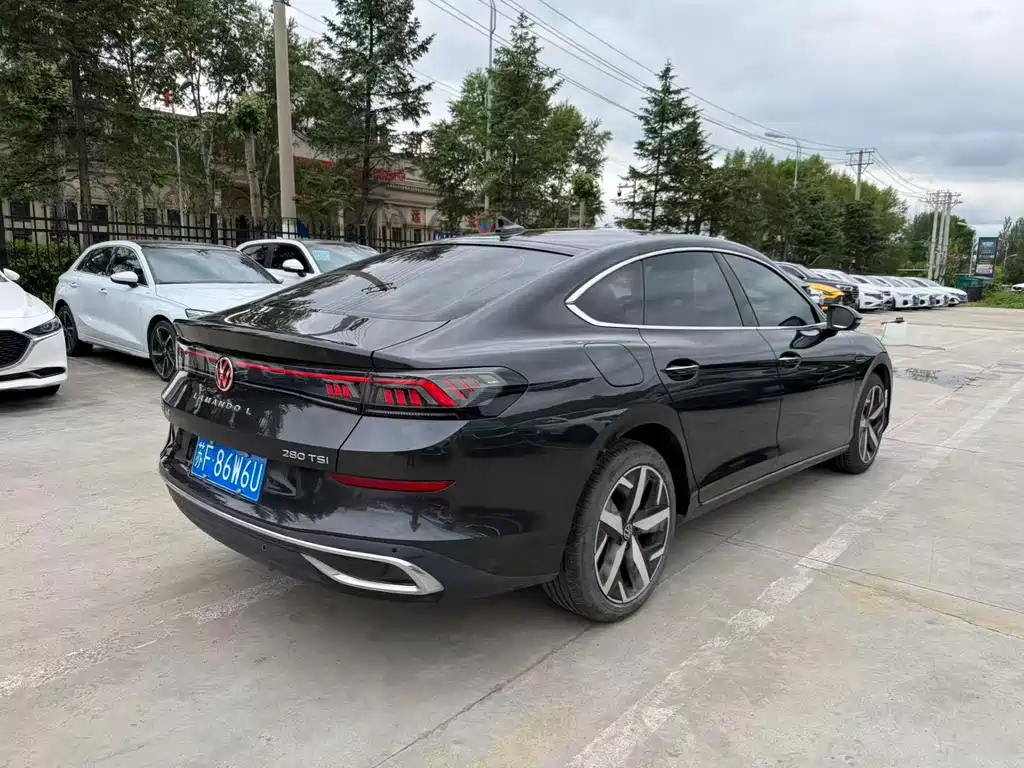 Lamando Lamando L 280 TSI DSG Spicy Cool