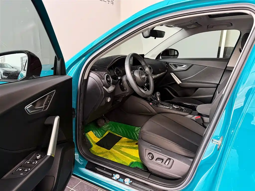 Audi Q2 L 35 TFSI Progressive Dynamic