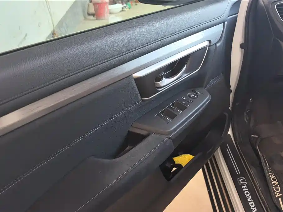 Breeze 240 TURBO CVT 2 WD Elite