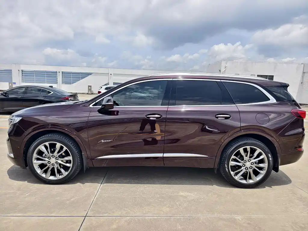 Enclave 652 T 4 WD Avenir Avenir 6-seat