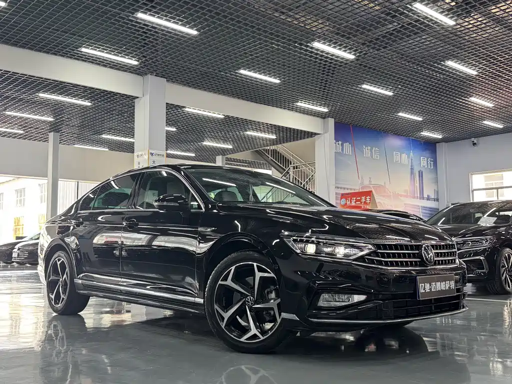 Magotan 200 10 K Commemorative 380 TSI DSG Flagship