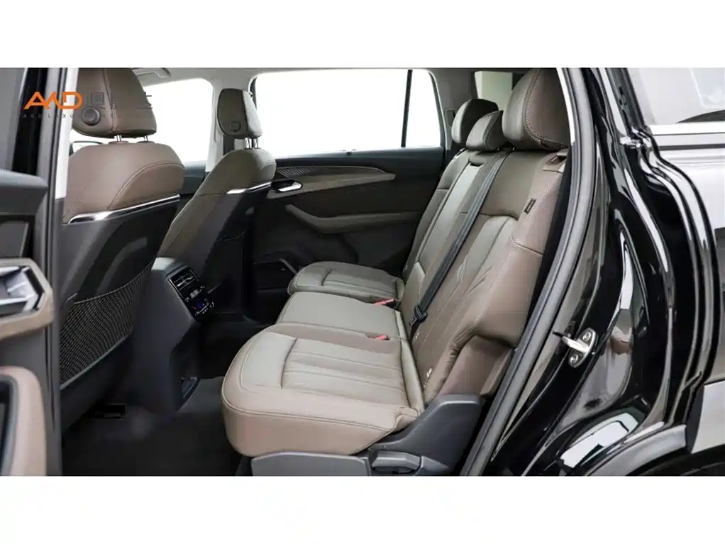 Audi Q6 45 TFSI quattro Qiyun Light Feather Package