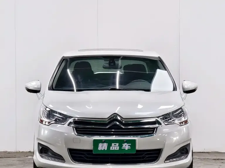 Citroën Citroen C4 L 雪铁龙C4 L 2015款 1.8 L 自动尊贵版