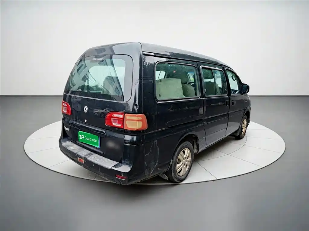 Lingzhi 菱智 2019款 M5 L 1.6 L 7座标准型 国VI
