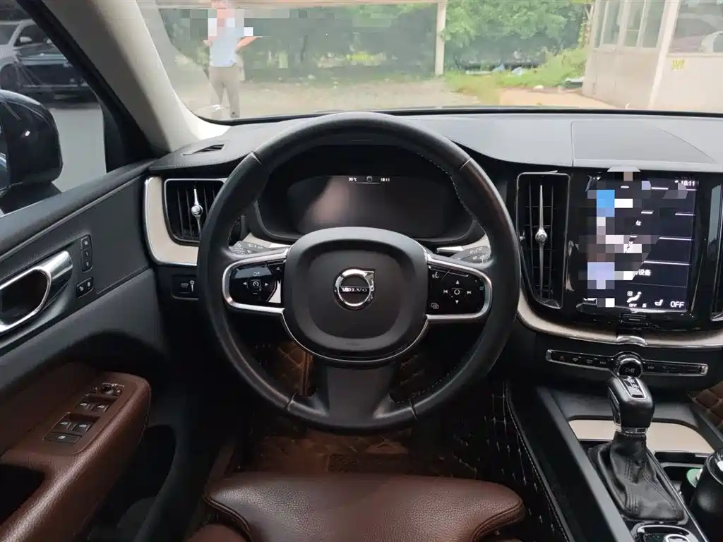 Volvo XC60 T5 4 WD Smart Vision Luxury