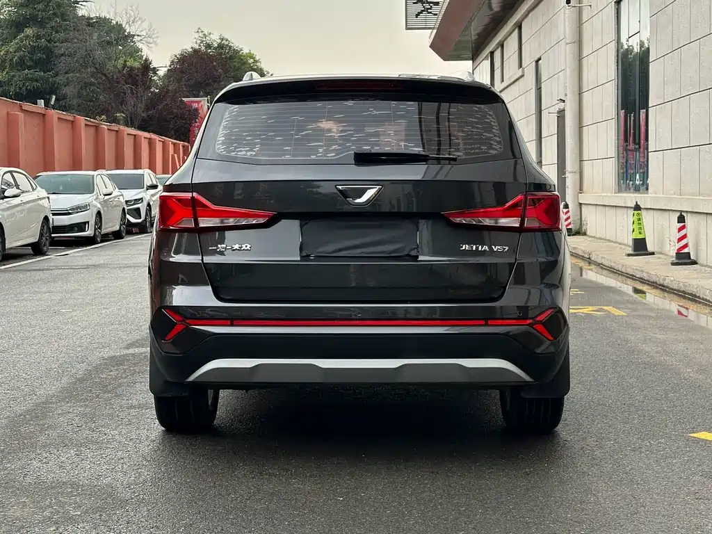Jetta VS7 280 TSI Auto Joy