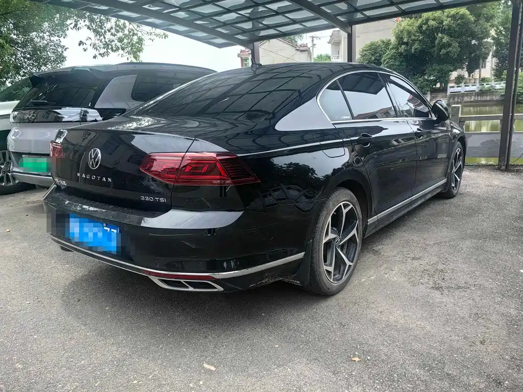 Magotan Facelift Public Enjoyment 330 TSI DSG Luxury