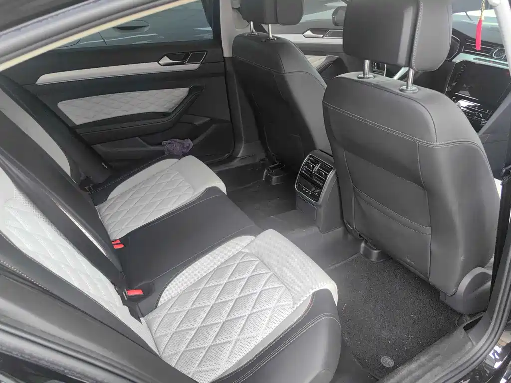 Magotan Facelift Public Enjoyment 330 TSI DSG Luxury