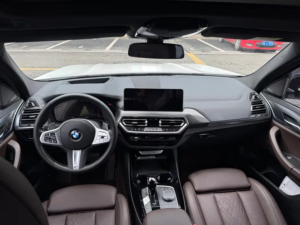 BMW X3 xDrive30 i Premium M Night Package