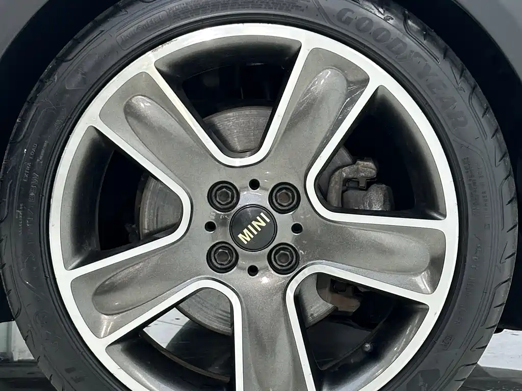 MINI Coupe 1.6 L COOPER