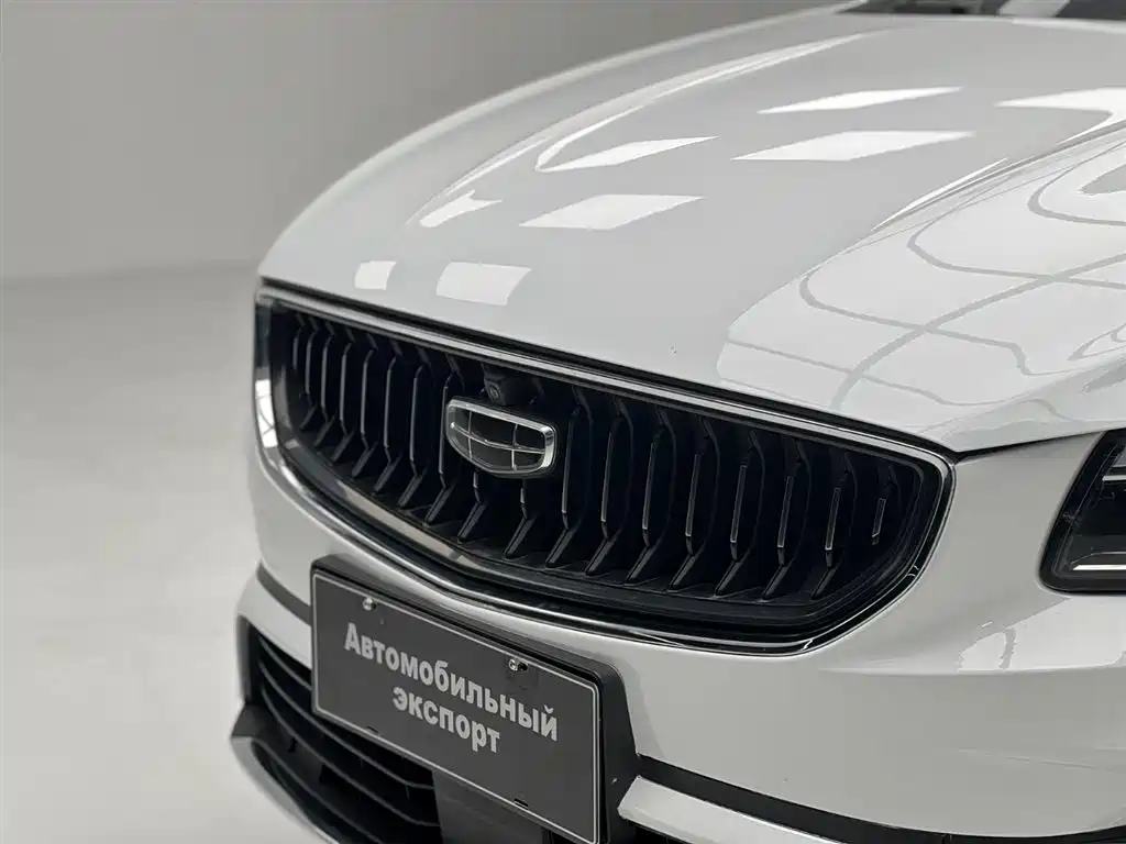 Emgrand S 1.4 T CVT Distinguished