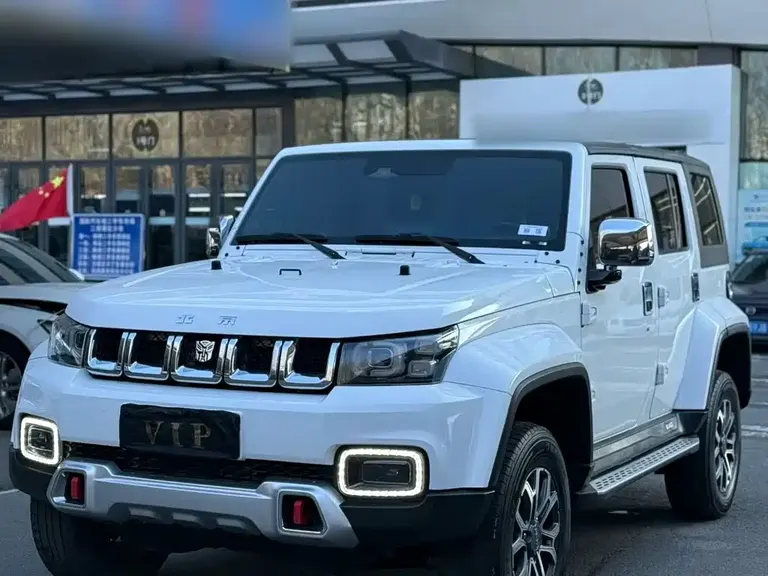 BAIC BJ40 2.0 T Auto 4 WD City Hunter Swordsman