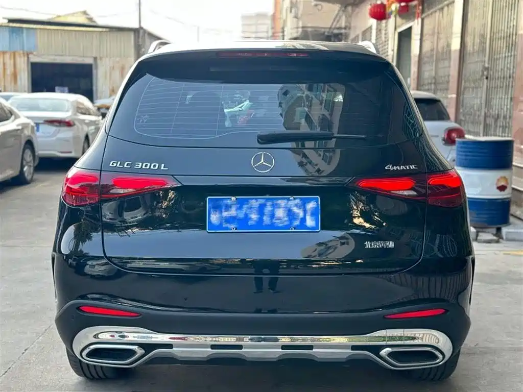Mercedes-Benz GLC GLC 300 L 4 MATIC Dynamic 5-seat
