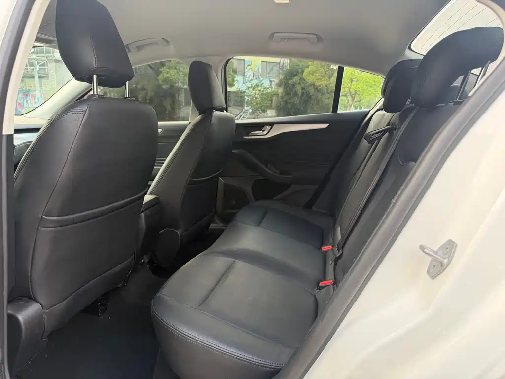 Focus Sedan 1.5 L Auto Sharp Leap CN-V