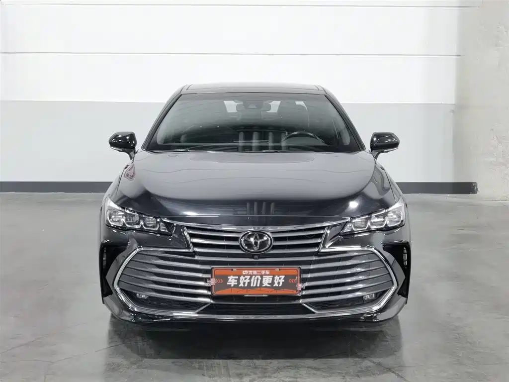 Avalon 2.5 L Touring Distinguished CN-VI