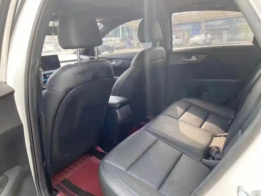 Kia K3 起亚K3 2019款 1.5 L CVT舒适版