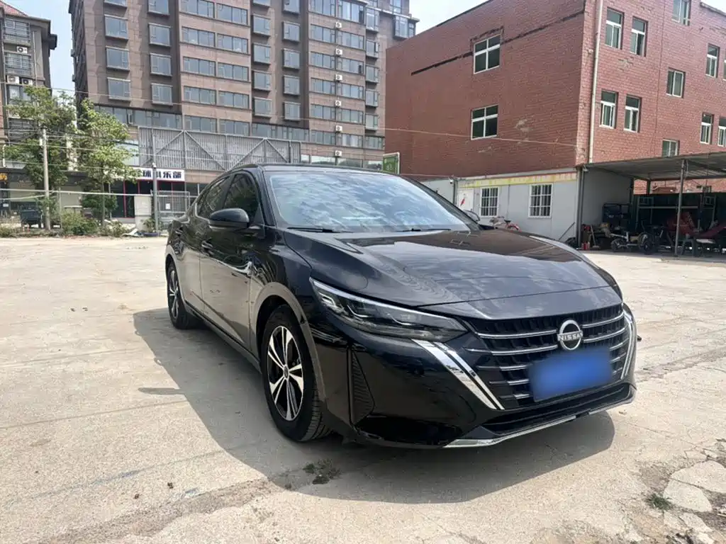 Sylphy 1.6 L CVT Joy