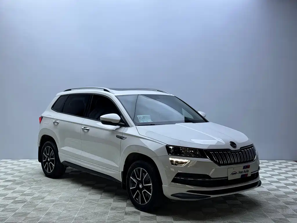 Karoq TSI280 Premium