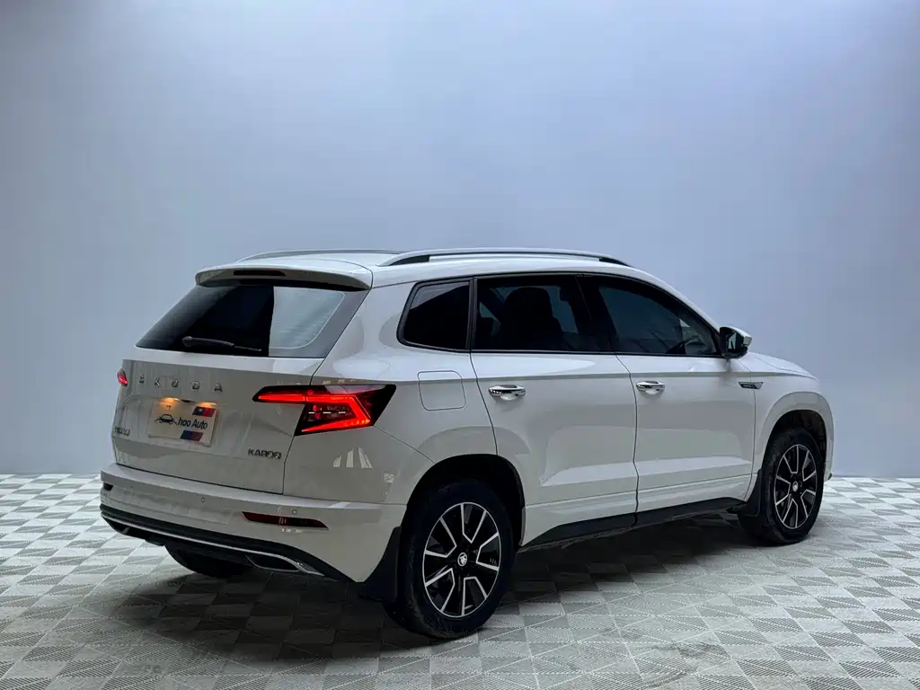 Karoq TSI280 Premium