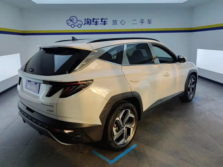 Tucson Tucson L 1.5 T Auto 2 WD DLX Luxury