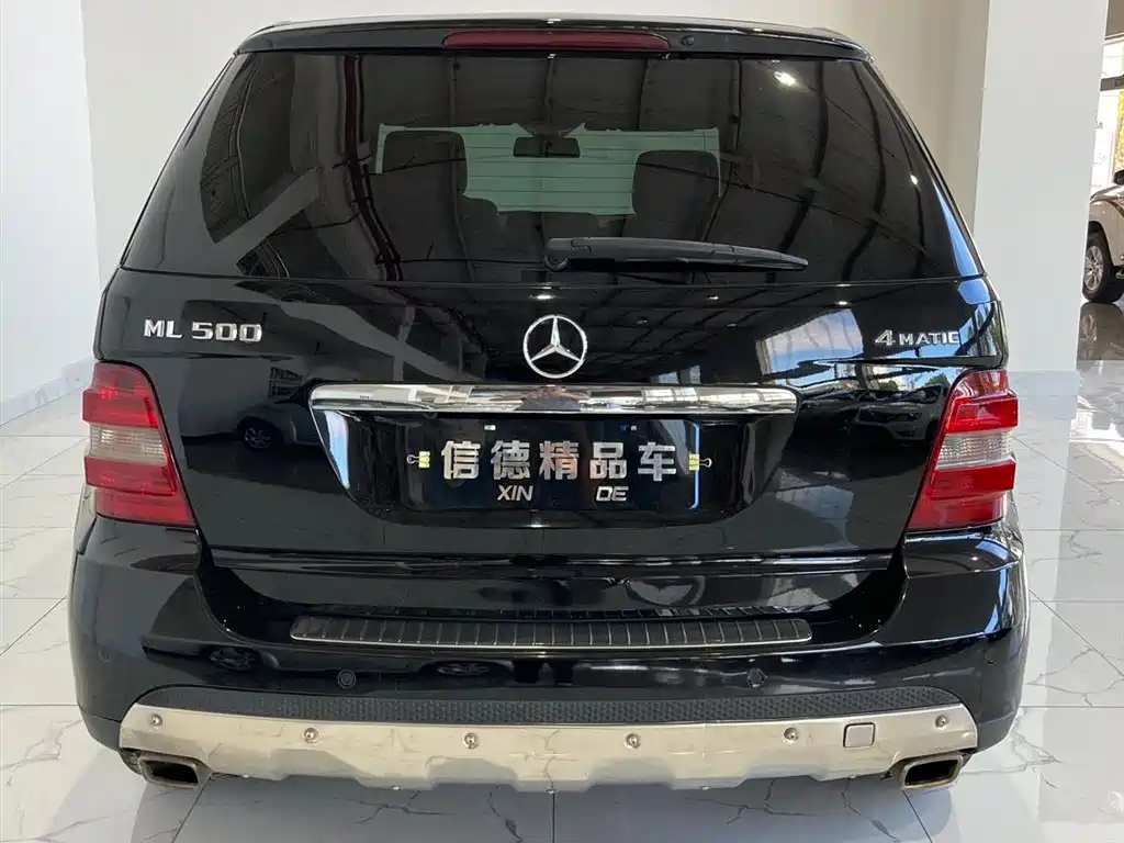 Mercedes-Benz M-Class ML 500 US Spec