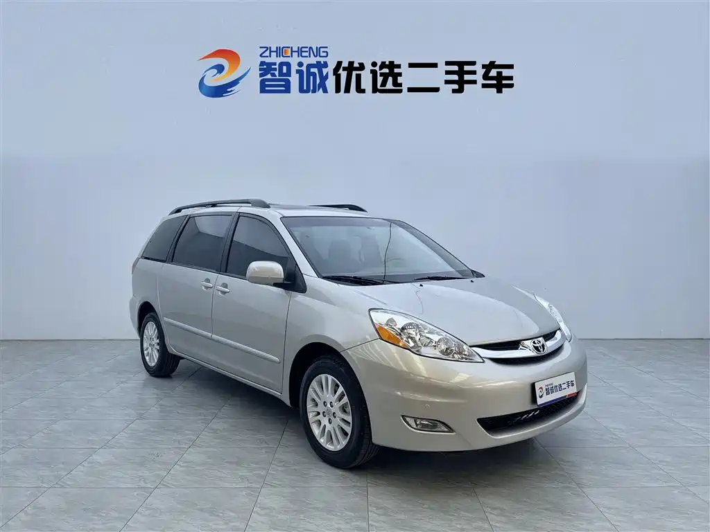 SIENNA 3.5 L US Spec
