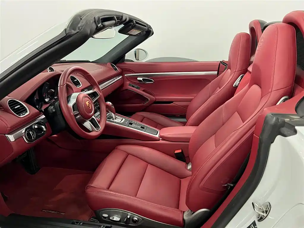 Porsche 718 Boxster 2.0 T