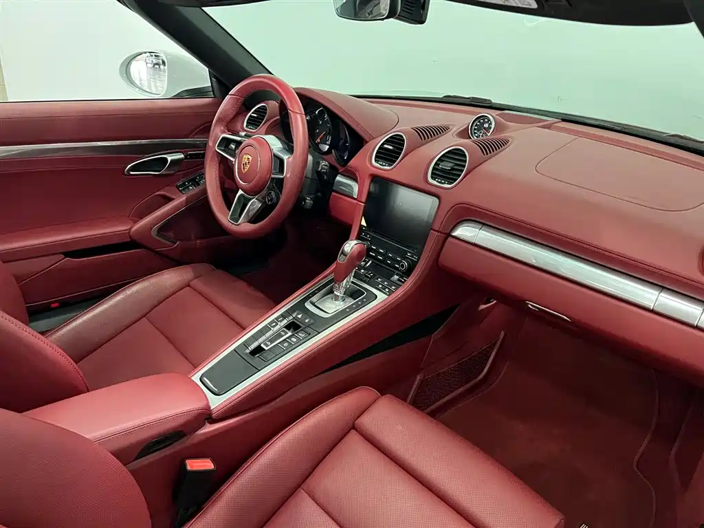 Porsche 718 Boxster 2.0 T