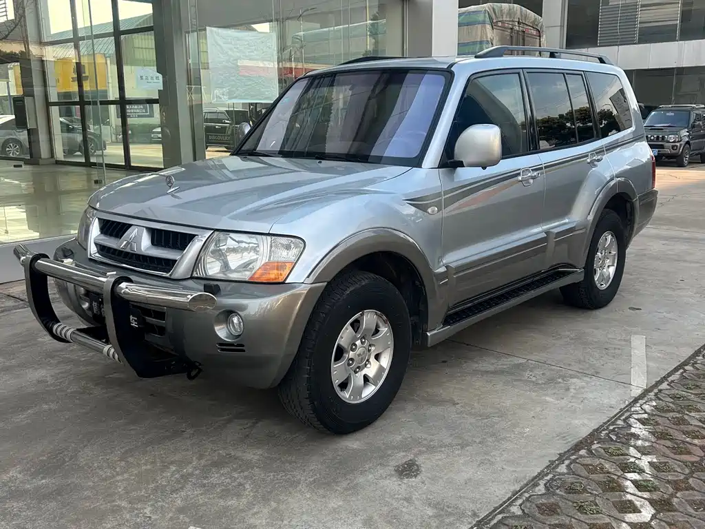 Pajero 帕杰罗 2004款 V73 3.0 L GLS