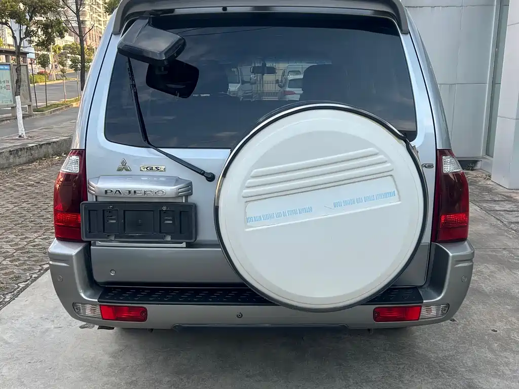 Pajero 帕杰罗 2004款 V73 3.0 L GLS