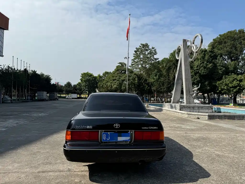 Crown (Import) 皇冠进口 1993款 3.0 L 自动