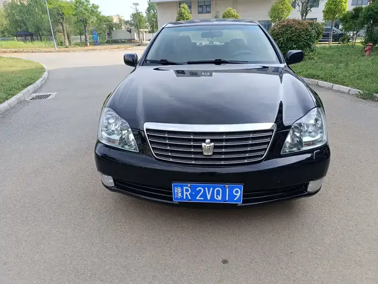 Toyota Crown 3.0 L Royal