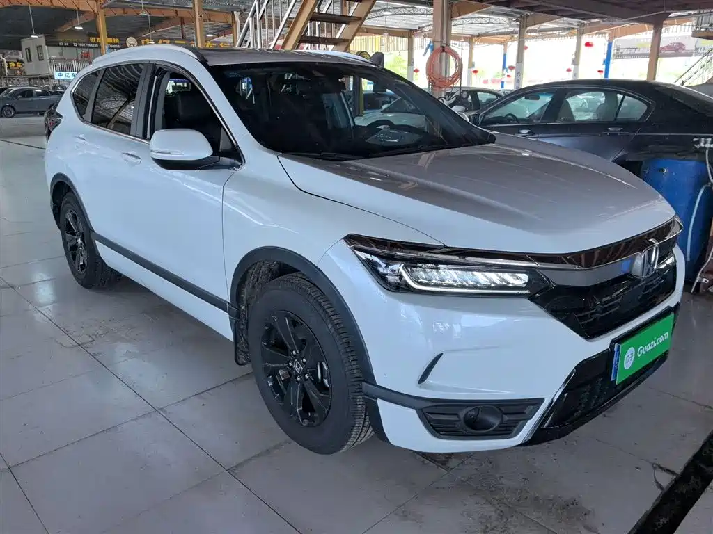 Breeze 240 TURBO CVT 2 WD Luxury