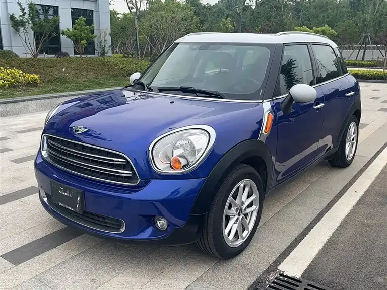 MINI COUNTRYMAN 1.6 L COOPER Fun