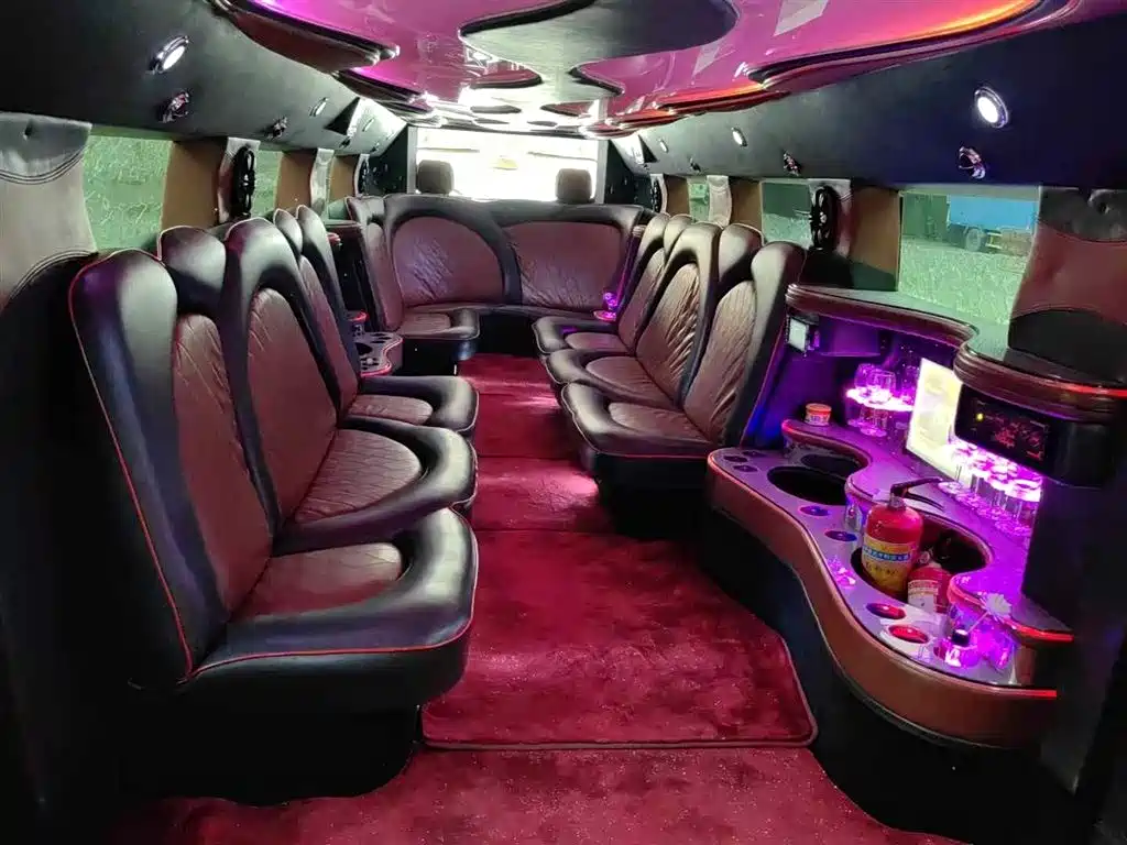 Hummer H2 悍马H2 2008款 6.2 L 加长版