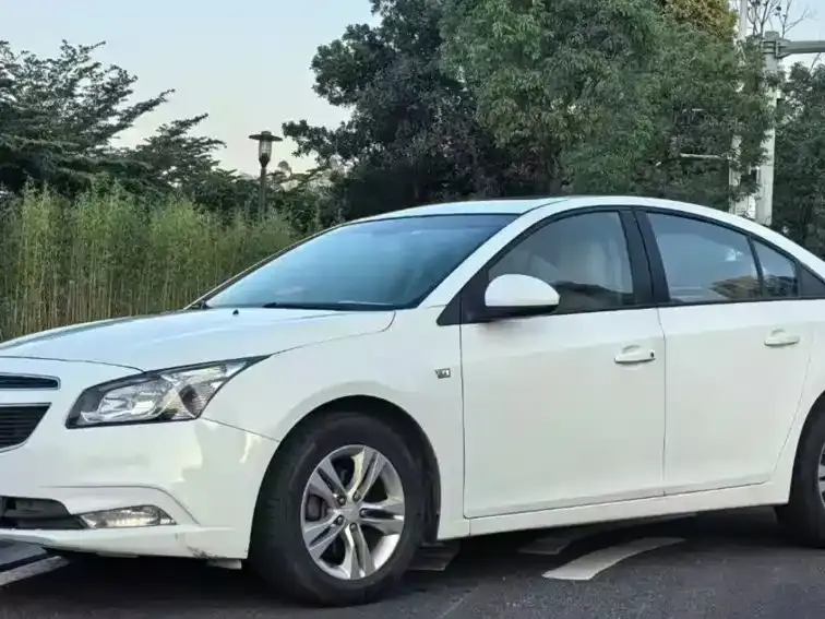 Chevrolet Cruze 1.5 L Classic SE AT