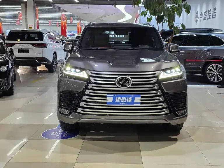 Lexus LX 600 Executive