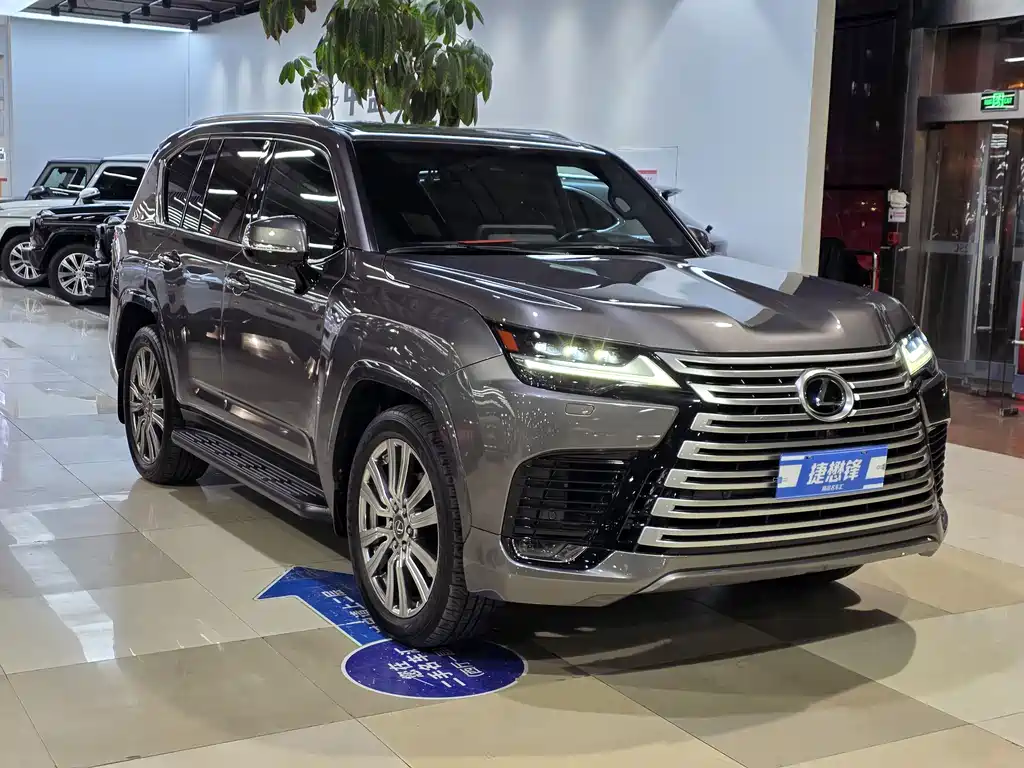 Lexus LX 600 Executive
