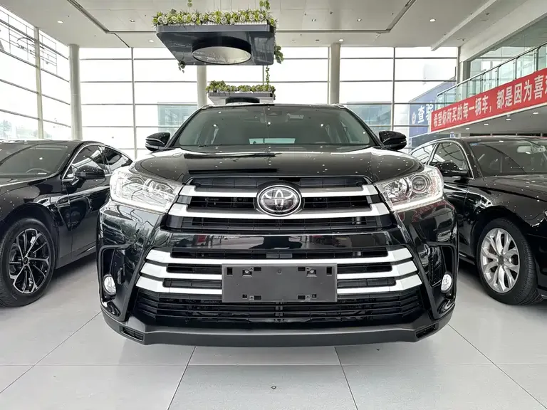 Toyota Highlander 2.0 T 2 WD Luxury 7-seat CN-VI