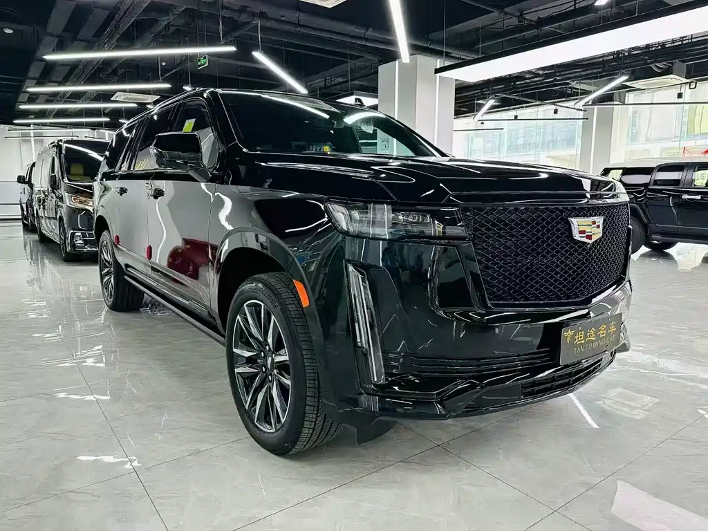 Escalade 6.2 L Auto