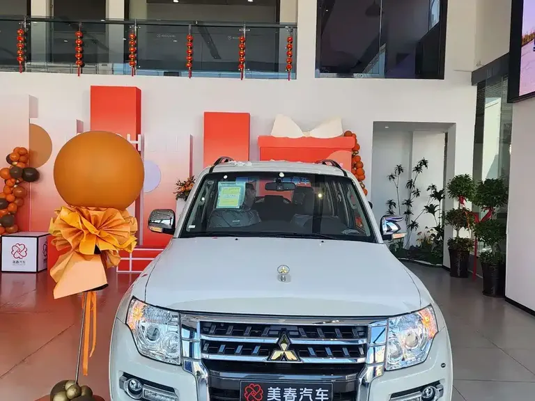 Mitsubishi Pajero (Import) 3.0 L Auto