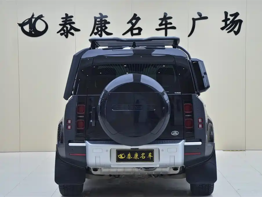 Land Rover Defender Facelift 110 3.0 T P400 Dark Special Edition