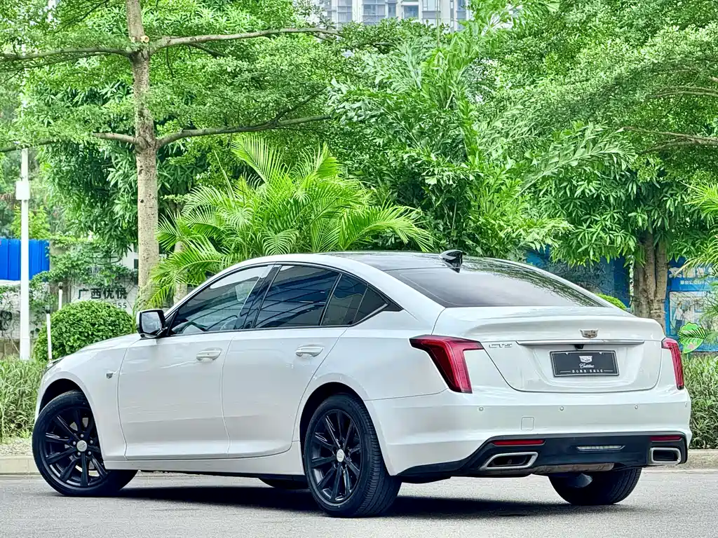 Cadillac CT5 28 T Tech