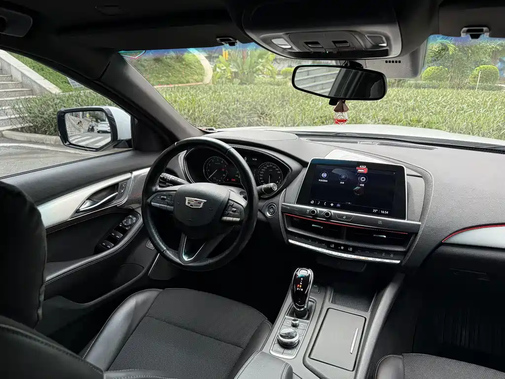 Cadillac CT5 28 T Tech