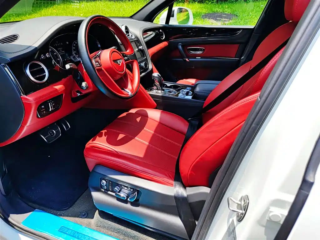 Bentayga 6.0 T Standard