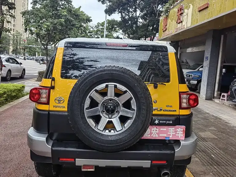 Toyota FJ Cruiser 4.0 L Auto