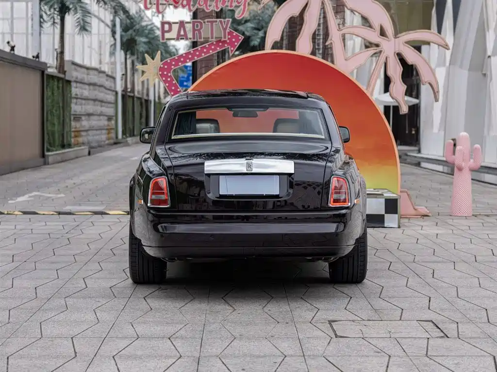 Phantom 6.7 L Standard